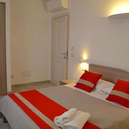Hotel Domo'E Sorres Olbia Exterior foto