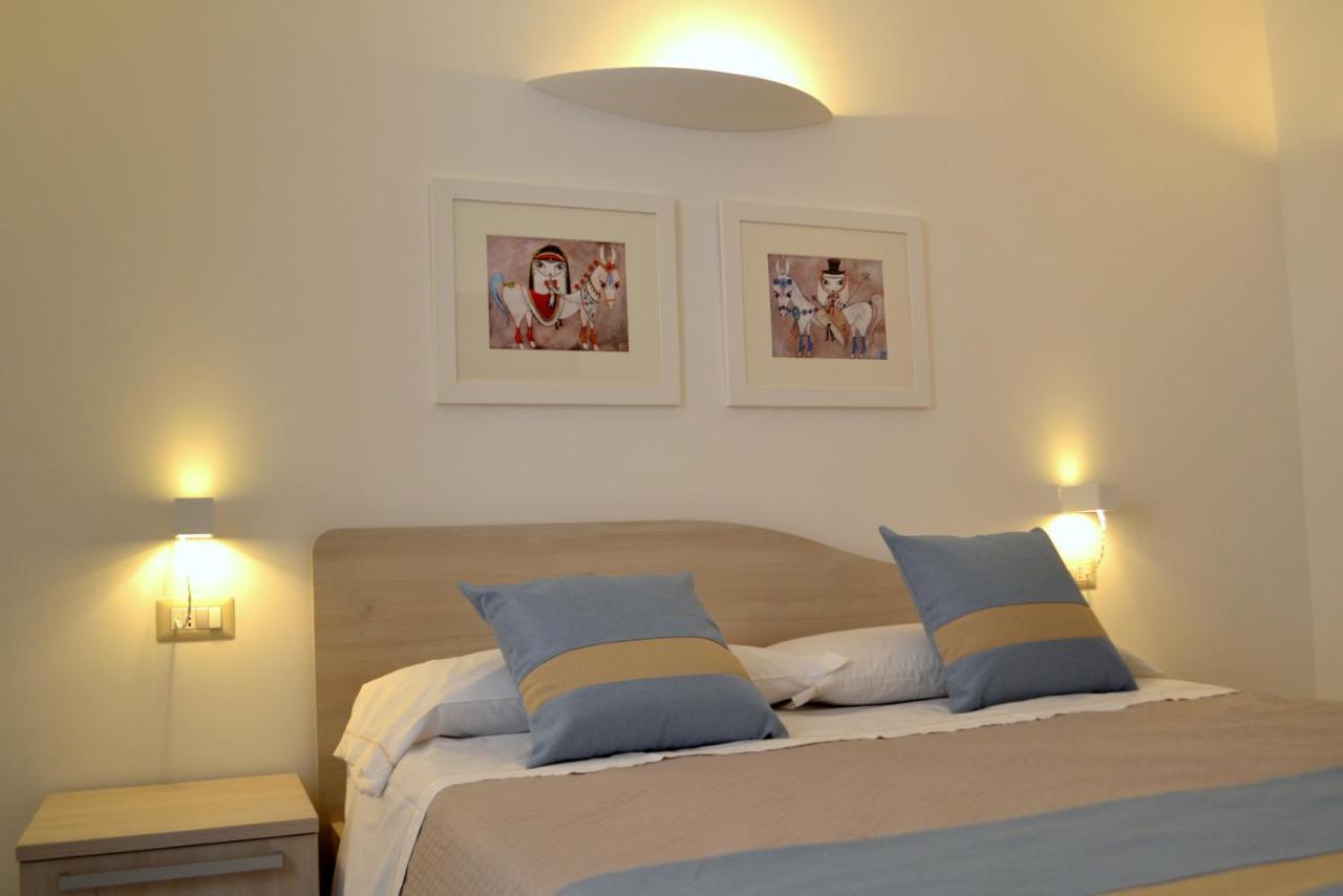 Hotel Domo'E Sorres Olbia Exterior foto